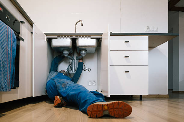 Professional Drain Cleaning technician working in Rome, OH
